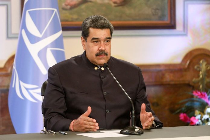 Maduro: Inversionistas listos para comprar acciones de empresas públicas