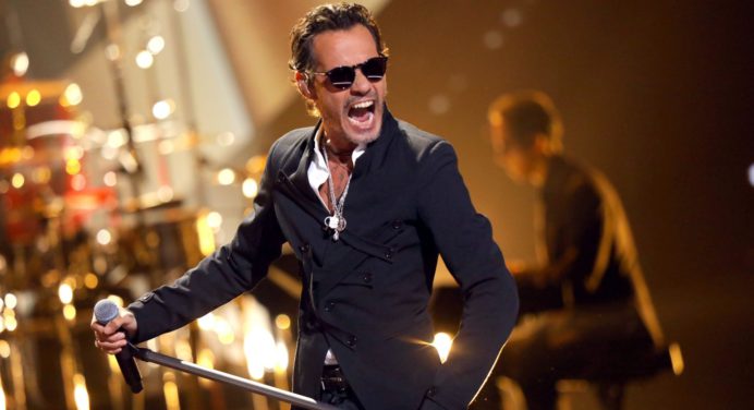 Marc Anthony reapareció luego del accidente que tuvo