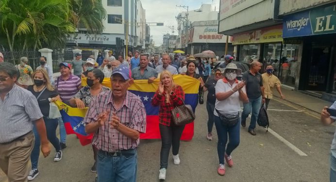 Más de 8 mil trabajadores exigen HCM y servicios funerarios en Monagas