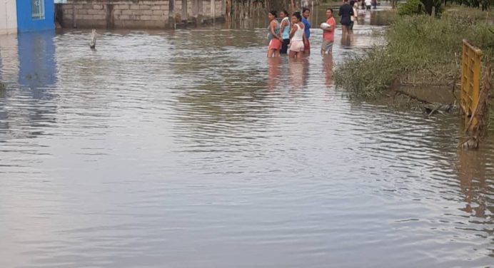 ONG’s llevarán ayuda a afectados por lluvias en el sur del Lago de Maracaibo