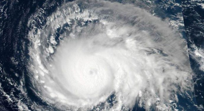 Onda tropical se acerca a Venezuela