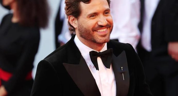 ¡Qué éxito! Edgar Ramírez plasma sus huellas en el Festival de Cannes