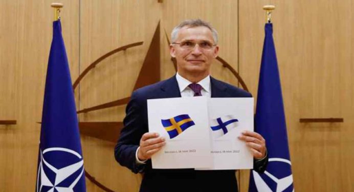 Suecia y Finlandia dan paso histórico al pedir entrada en la OTAN
