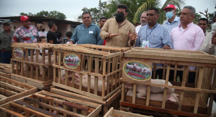 Ernesto Luna fortifica la producción en Libertador con jornada “Monagas nos Une”