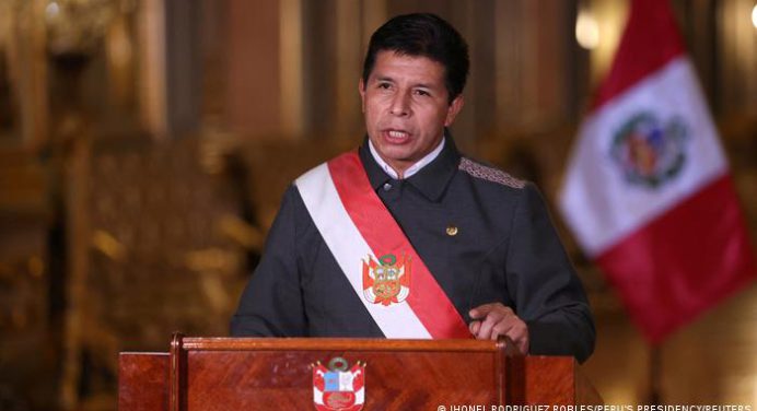 Fiscalía de Perú solicita investigar a Pedro Castillo por ser presunto «líder de una organización criminal»