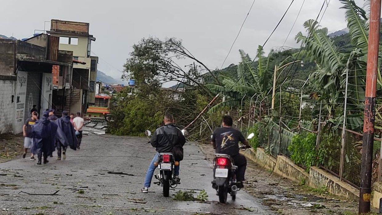 Fuertes lluvias causan destrozos en el municipio Tovar de Mérida