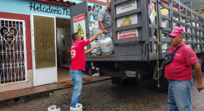 Gasmaca y Gas Comunal realizan jornada en Acosta