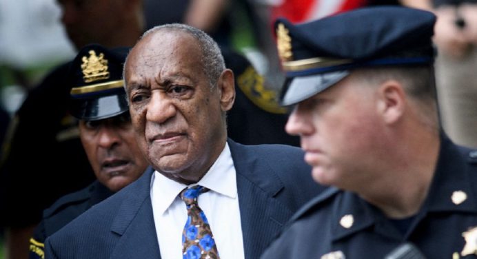 Jurado de EEUU determina que Bill Cosby agredió sexualmente a una adolescente hace casi 50 años
