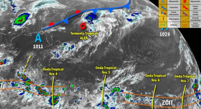 Onda tropical número 5 causa fuertes lluvias en varios estados venezolanos