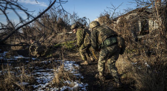 Rusos controlan totalmente Toshkivka en la línea de frente del Donbás