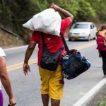 venezuela y acnur revisan agenda de trabajo laverdaddemonagas.com caminantes nueva realidad e1597680616107 1