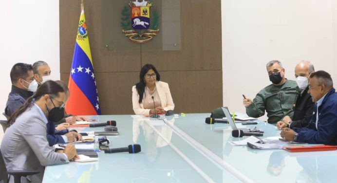 Vicepresidenta Rodríguez indica que se mantendrán medidas de protección ante lluvias