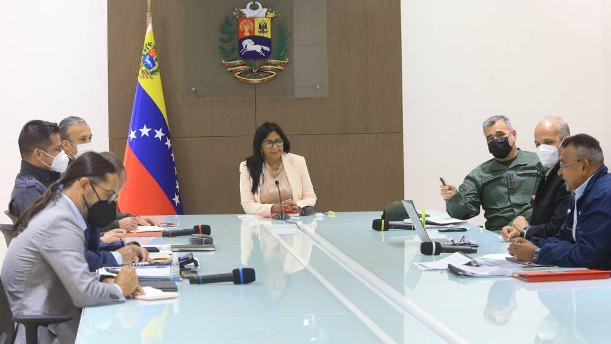 Vicepresidenta Rodríguez indica que se mantendrán medidas de protección ante lluvias