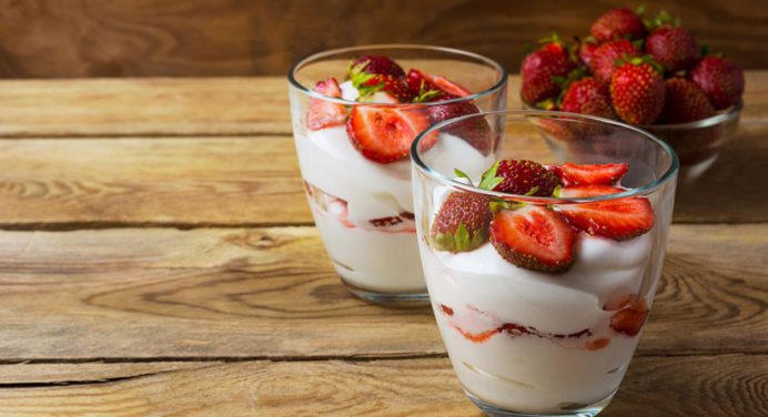 Aprende a preparar yogur casero de la manera correcta para una rica merienda