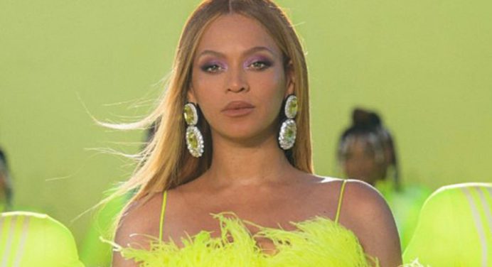 Beyoncé revela las 16 canciones que compondrán su nuevo disco