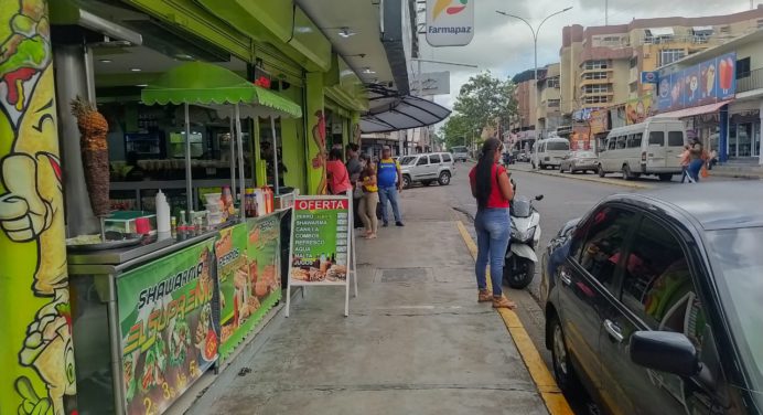 Comerciantes no paralizaron sus labores este 5 de Julio