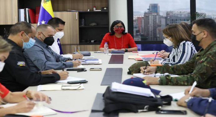 Comisión Presidencial contra la covid-19 en alerta ante incremento de contagios