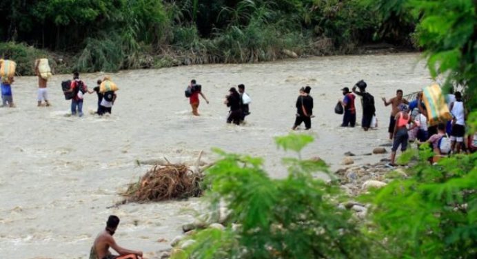 Más de 40 mil personas cruzaron la selva del Darién en el primer semestre del año