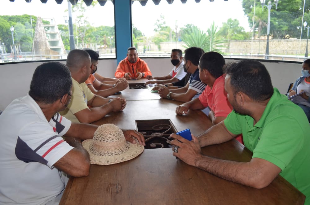 Monteverde sostuvo reunión con arrimadores del Matadero de Caicara