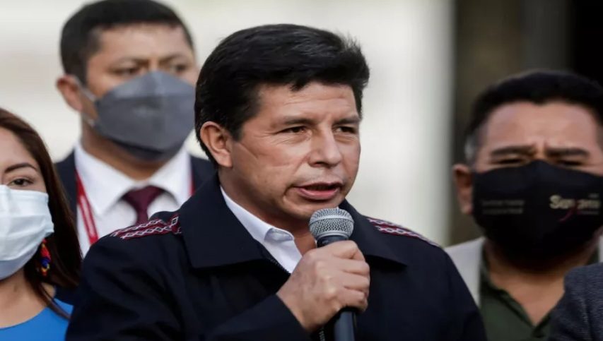 Pedro Castillo renunció al partido que lo llevó al Gobierno