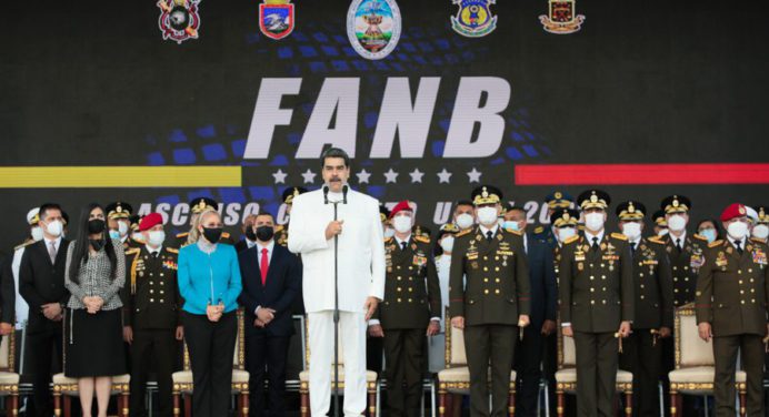 Presidente Maduro ratificó a Vladimir Padrino como Ministro de la Defensa