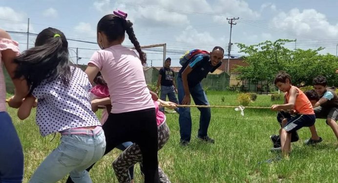 Sector Juana Ramírez se llenó de alegría al recibir jornada deportiva