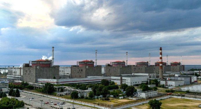 Acusan a Ucrania de bombardear central nuclear de Zaporiyia