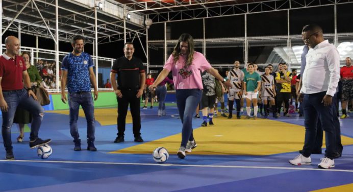 Alcaldesa Fuentes inaugura la Copa de fútbol José Abraham Fayad Magallanes