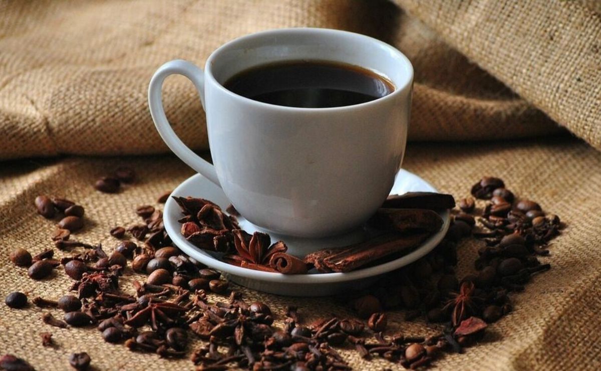 cafe oscuro esto le pasa a tu cuerpo si se toma frecuentemente laverdaddemonagas.com el cafe oscuro