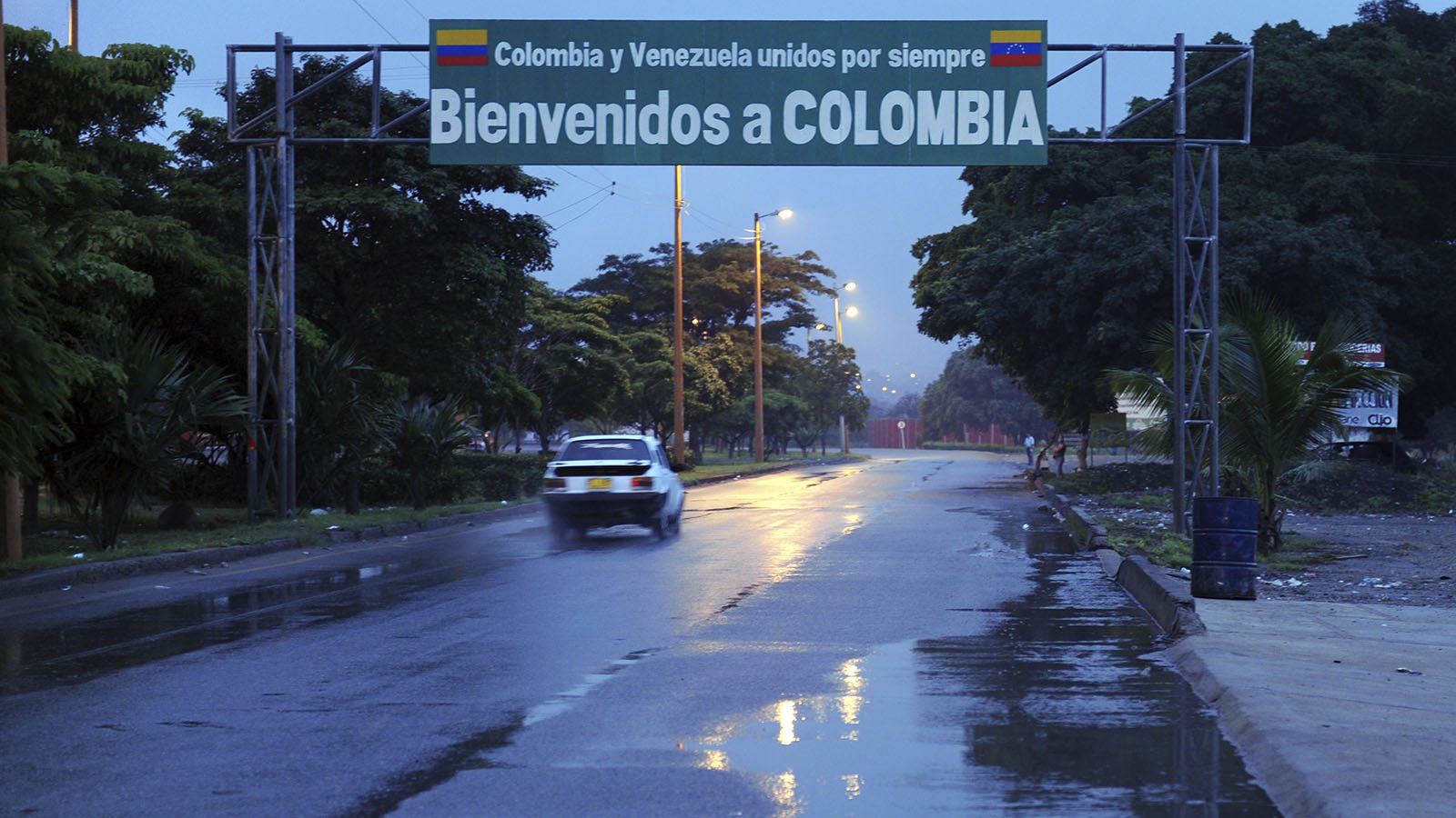 Conindustria proyecta potencial intercambio con Colombia en farmacia calzado y alimentos