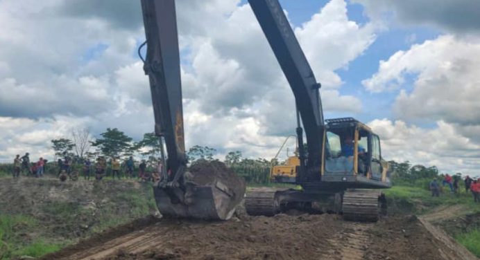 Continúan labores para la recuperación del Sur del Lago