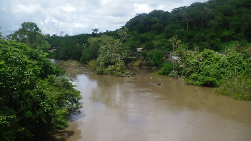 río Yuruari