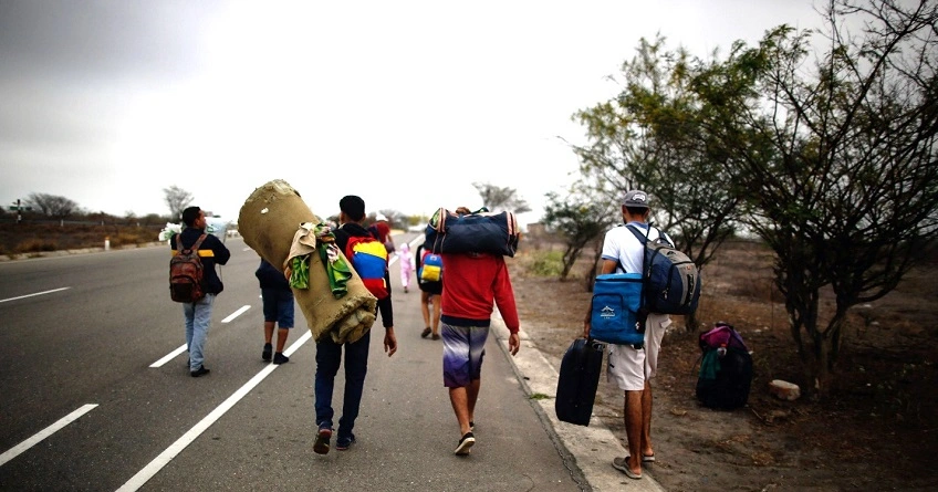 Detienen en Honduras a coyote con 15 migrantes venezolanos