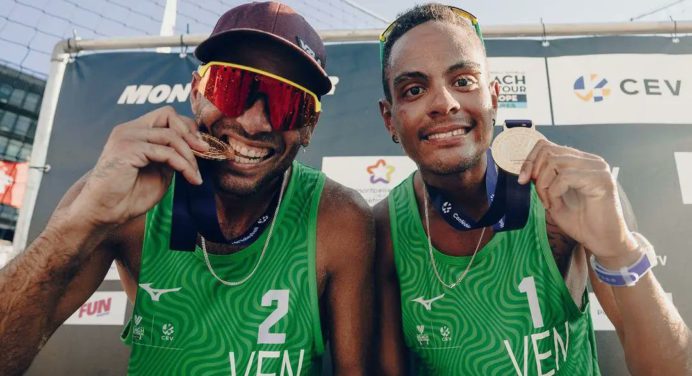 Dupla venezolana de voleibol de playa conquista Tour Mundial de Francia