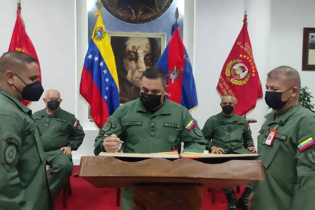 Ejército Bolivariano hizo entrega y recepción de Direcciones del Estado Mayor