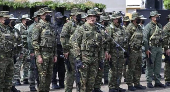 GJ Hernández Lárez dio inicio a la Operación Militar Autana 1-2022 en Bolívar
