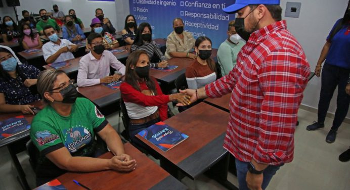 Gobierno de Monagas acompaña desarrollo productivo de 2 mil 417 emprendedores