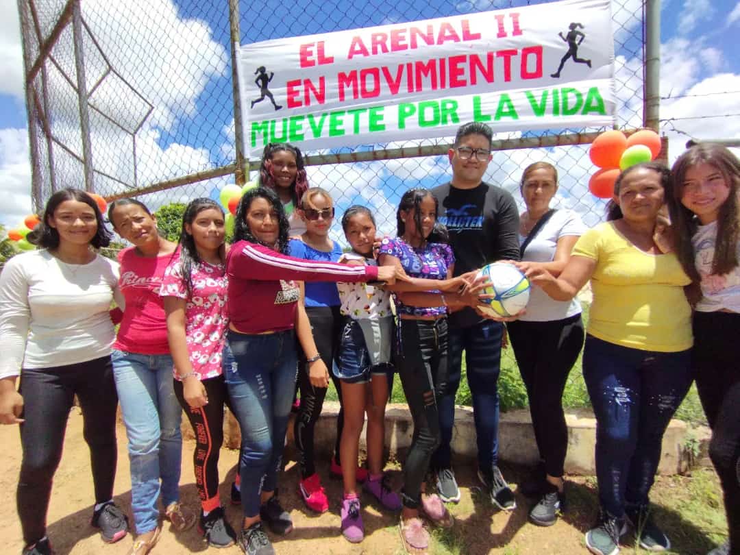 Habitantes de El Arenal II fueron atendidos en jornada recreativa