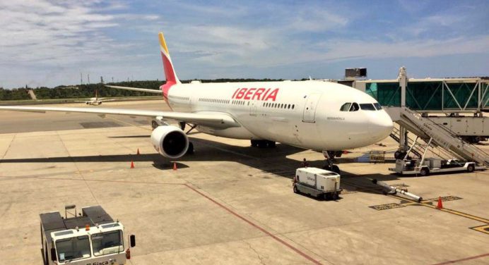 Iberia reiniciará sus vuelos Caracas-Madrid con 3 frecuencias semanales