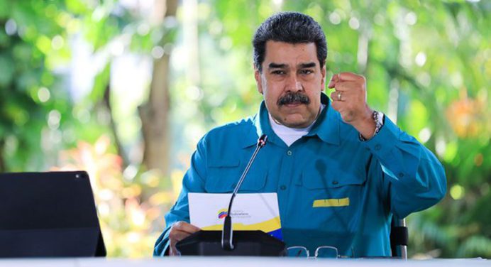 Maduro pide a los venezolanos no caer en especulaciones ante dólar paralelo