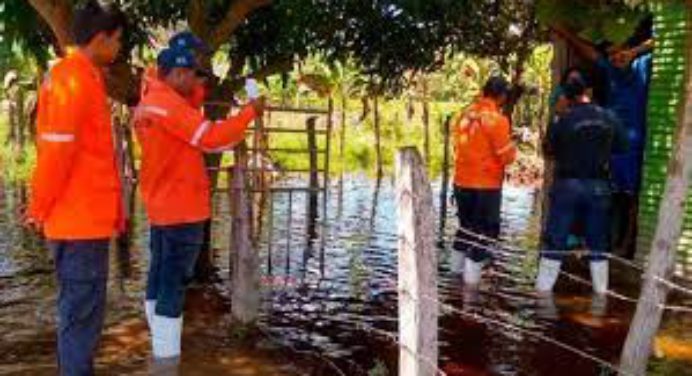 Más de 300 familias en Zulia resultaron afectadas por la formación de dos trombas marinas