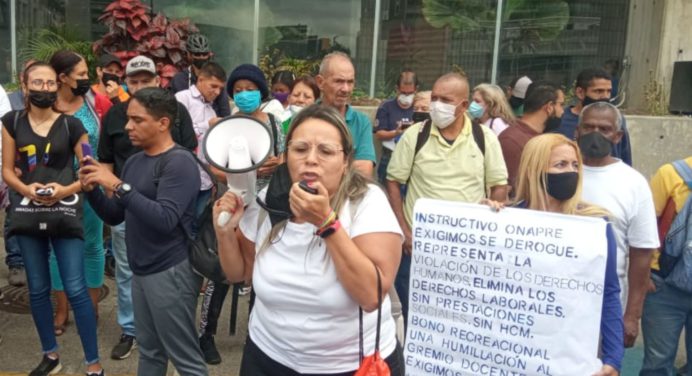 ¿Por qué los docentes en Venezuela piden anular el instructivo de la Onapre?