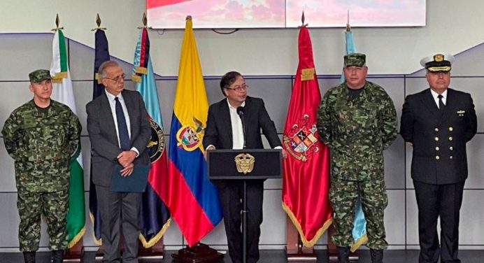 Presidente Petro anuncia una «profunda reforma policial» en Colombia