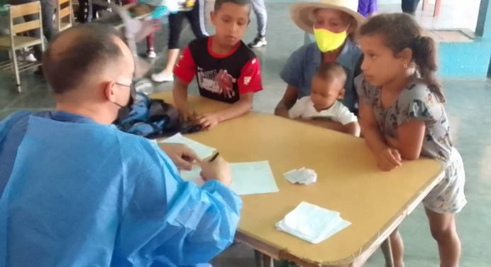 Realizan jornada médica integral a niños y abuelos en Punta de Mata