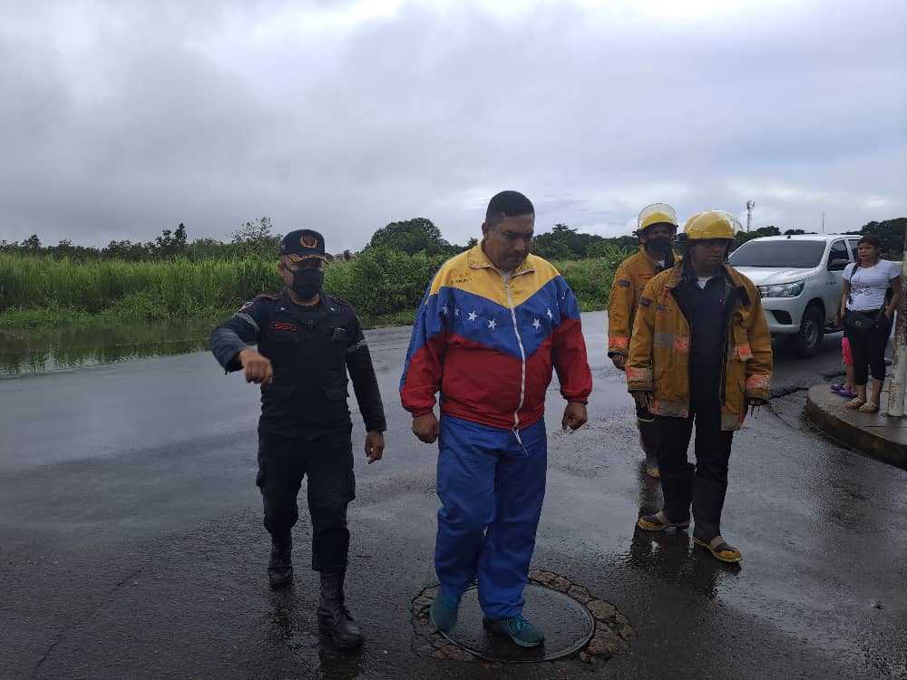 secretario de seguridad ciudadana supervisa sectores afectados por fuertes lluvias en maturin laverdaddemonagas.com seguridad2