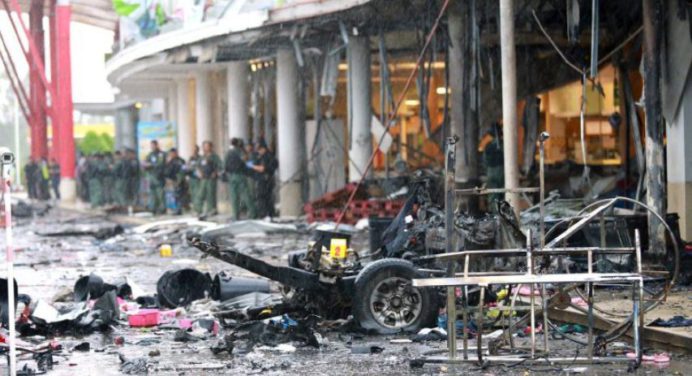 Seis heridos fue el resultado de un ataque con bomba al sur de Tailandia