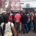 trabajadores de la alcaldia de maturin protestan por beneficios laverdaddemonagas.com whatsapp image 2022 08 22 at 4.16.21 pm 1