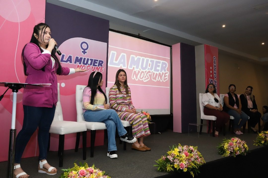 alcaldesa fuentes encabezo encuentro con mas de 600 mujeres de maturin laverdaddemonagas.com ana2