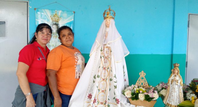 Comunidades festejaron cumpleaños de María en advocación de Del Valle