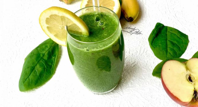 ¿Deseas tener un vientre plano? Prepara un batido detox de fruta y verdura